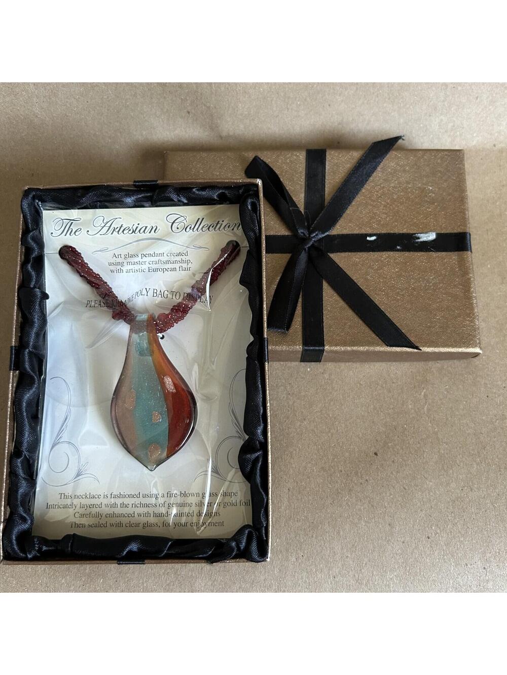 The Artesian Collection GLASS PENDANT HandBlown necklace + bonus SUEDE cord NIB
